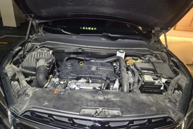 Used Buick Envision 2021 532T Two-Wheel-Drive Luxury Version Engine Bay