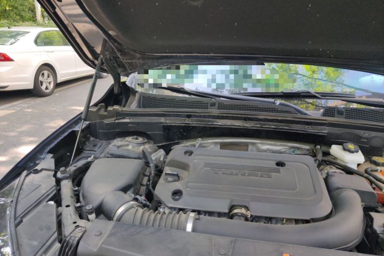 Used Buick Envision 2021 Encore Plus 652T Five-Seat All-Wheel-Drive Luxury Model Engine Bay Right
