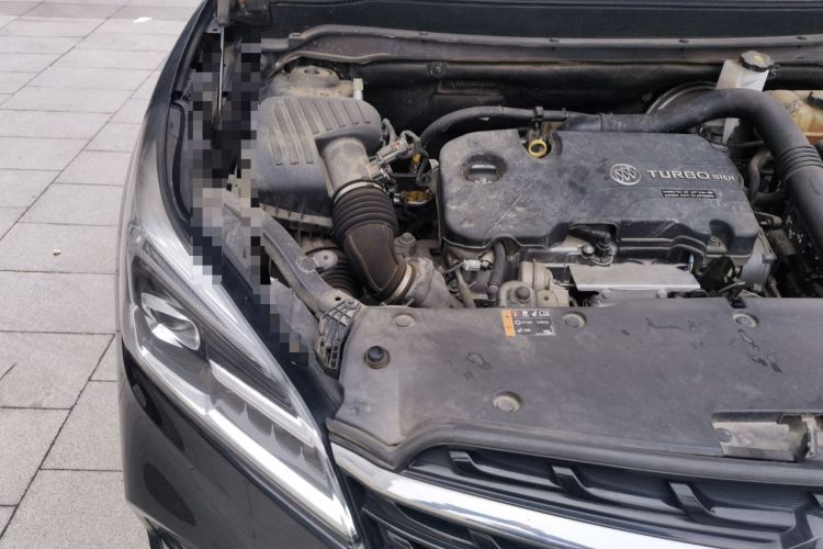 Used Buick Envision 2021 532T Two-Wheel-Drive Elite Version Engine Bay Right