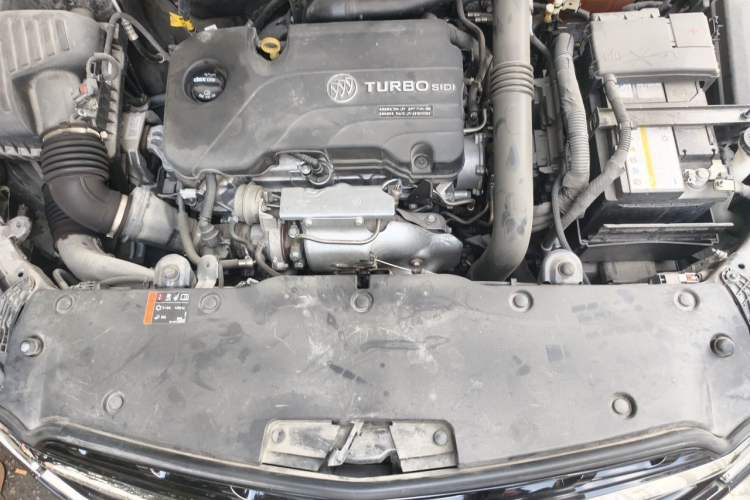 Used Buick Envision 2021 532T Two-Wheel-Drive Luxury Version Engine Bay