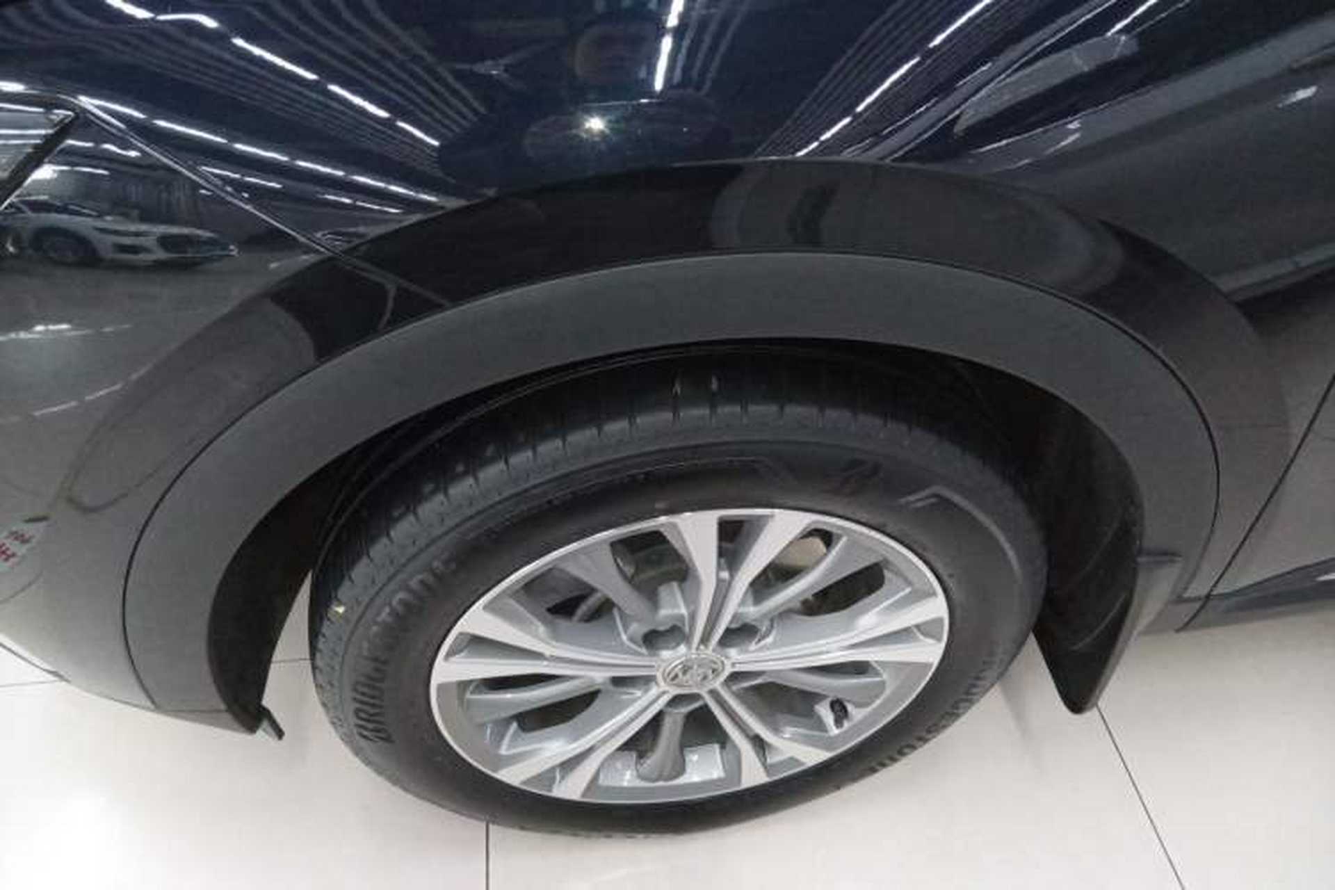 Used Buick Envision 2021 Encore Plus 652T Five-Seat Luxury Model Exterior 4