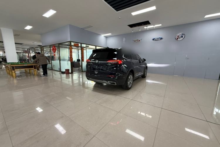 Used Buick Envision 2021 Encore Plus 652T Five-Seat Luxury Model Exterior 5