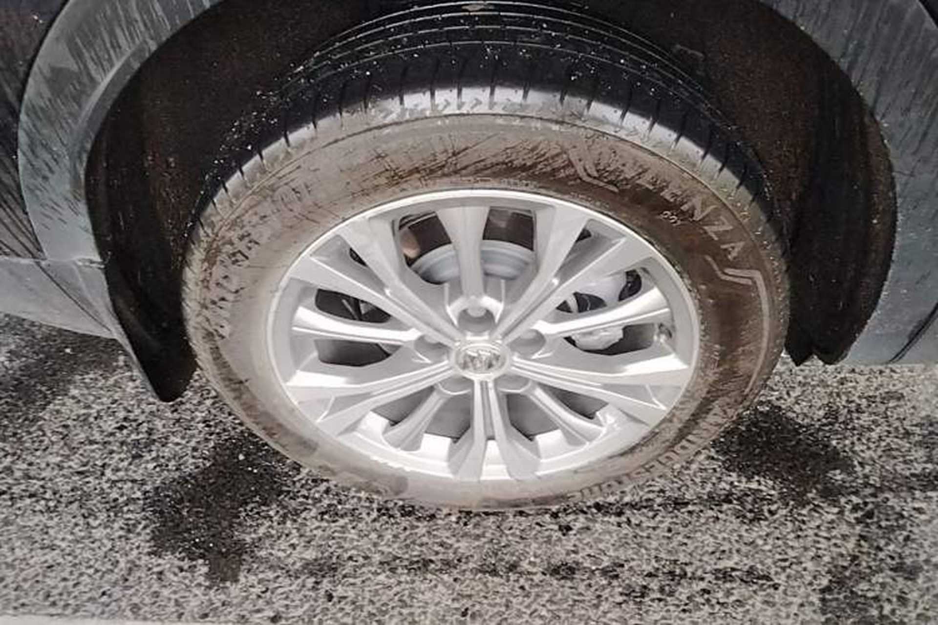 Used Buick Envision 2021 Encore Plus 652T Five-Seat Luxury Model Exterior 5