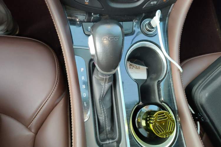Used Buick Envision 2021 532T Two-Wheel-Drive Elite Version Gear Lever
