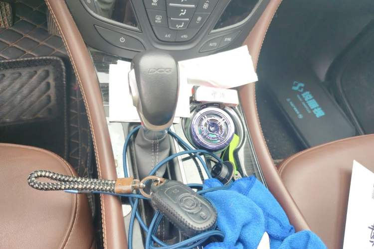 Used Buick Envision 2021 532T Two-Wheel-Drive Elite Version Gear Lever