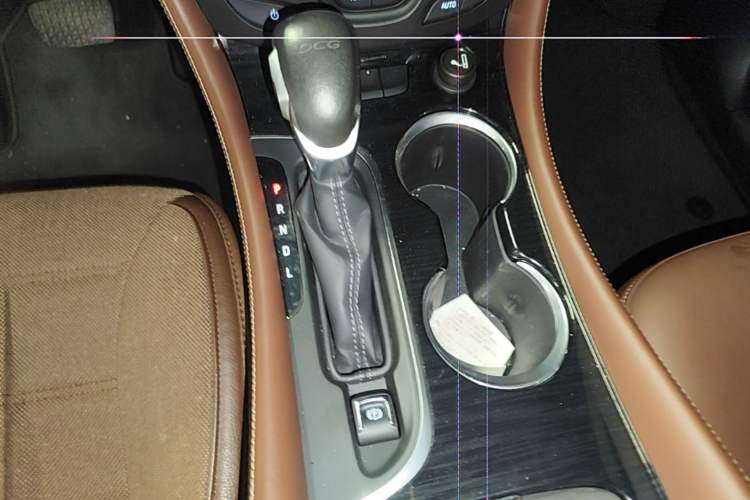 Used Buick Envision 2021 532T Two-Wheel-Drive Elite Version Gear Lever