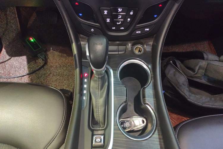 Used Buick Envision 2021 532T Two-Wheel-Drive Leading Version Gear Lever