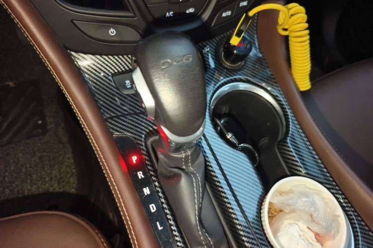 Used Buick Envision 2021 532T Two-Wheel-Drive Elite Version Gear Lever