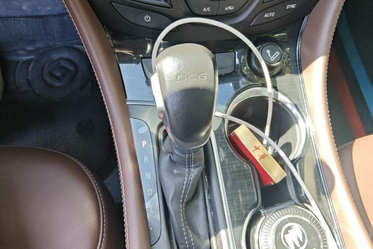 Used Buick Envision 2021 532T Two-Wheel-Drive Luxury Version Gear Lever