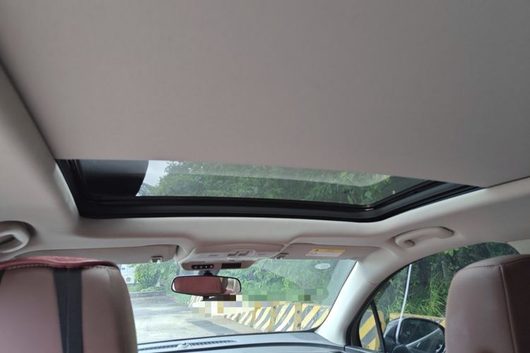 Used Buick Envision 2021 532T Two-Wheel-Drive Elite Version Headliner