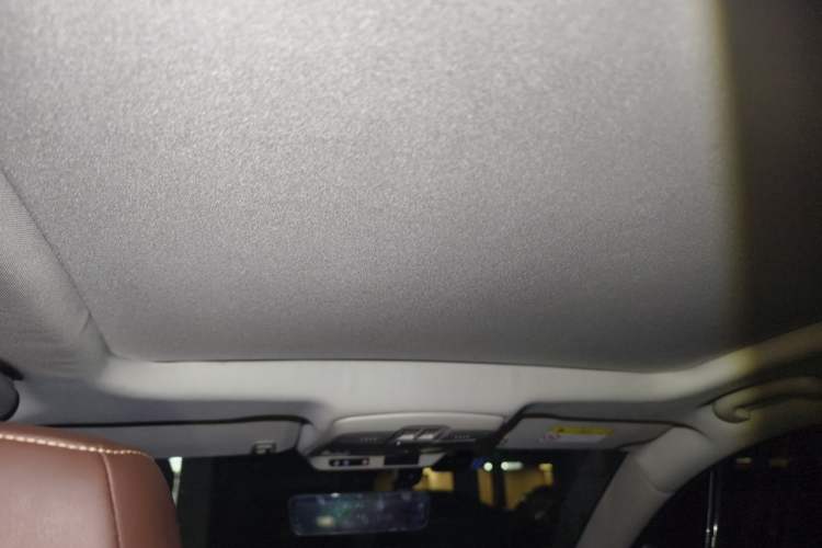Used Buick Envision 2021 532T Two-Wheel-Drive Luxury Version Headliner