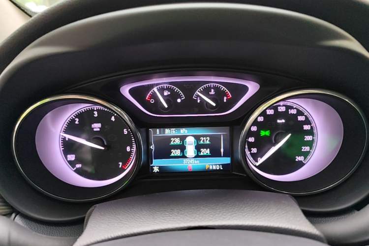 Used Buick Envision 2021 532T Two-Wheel-Drive Leading Version Instrument Cluster