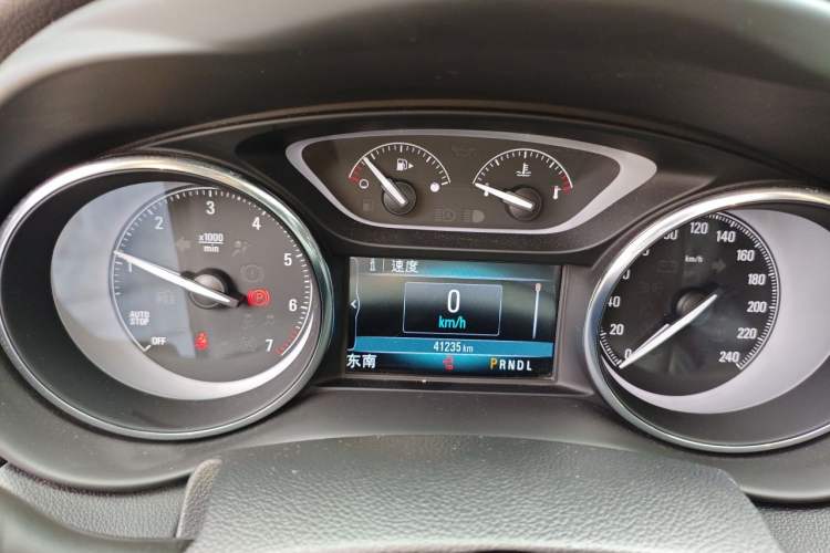 Used Buick Envision 2021 532T Two-Wheel-Drive Elite Version Instrument Cluster