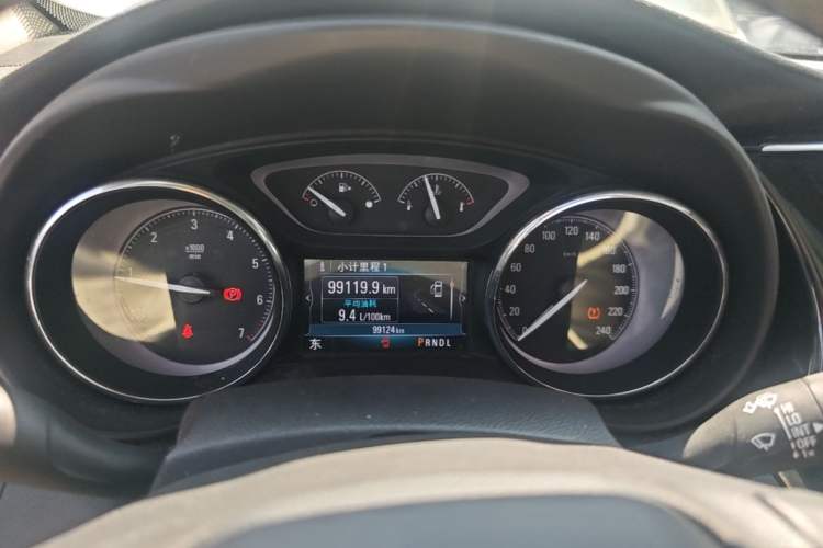 Used Buick Envision 2021 532T Two-Wheel-Drive Elite Version Instrument Cluster