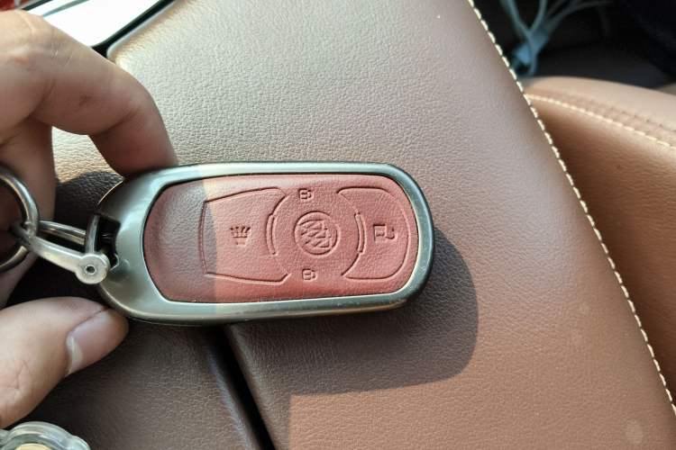 Used Buick Envision 2021 532T Two-Wheel-Drive Elite Version Interior 1