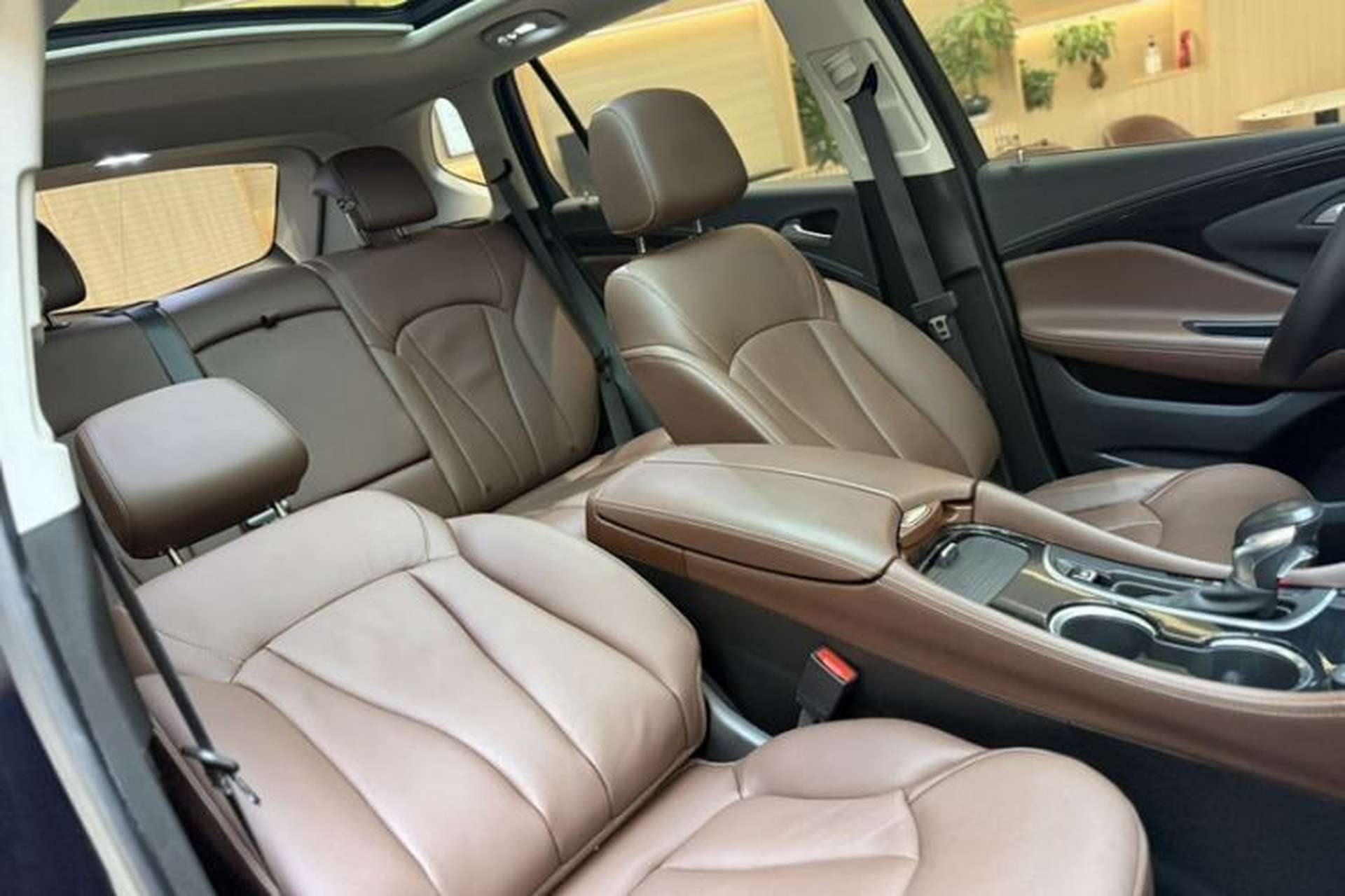 Used Buick Envision 2021 532T Two-Wheel-Drive Elite Version Interior 11