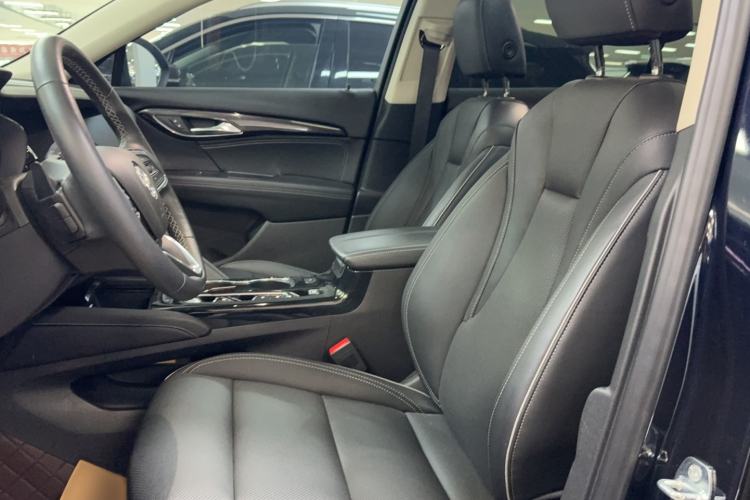 Used Buick Envision 2021 Encore Plus 652T Five-Seat Luxury Model Left Front Seat
