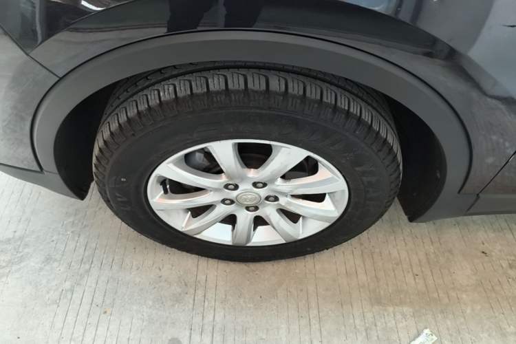 Used Buick Envision 2021 532T Two-Wheel-Drive Elite Version Left Front Wheel Hub