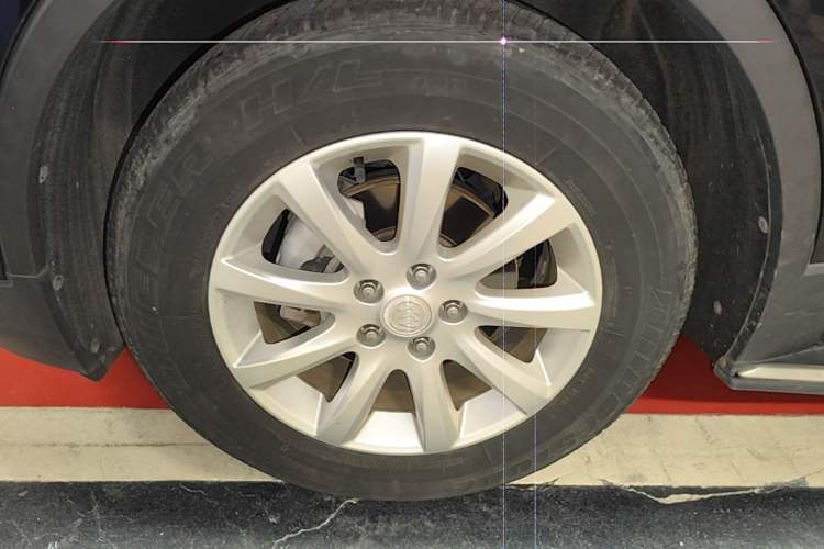 Used Buick Envision 2021 532T Two-Wheel-Drive Elite Version Left Front Wheel Hub