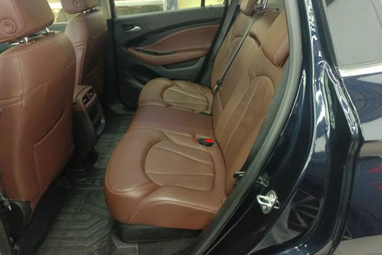 Used Buick Envision 2021 532T Two-Wheel-Drive Elite Version Left Rear Seat