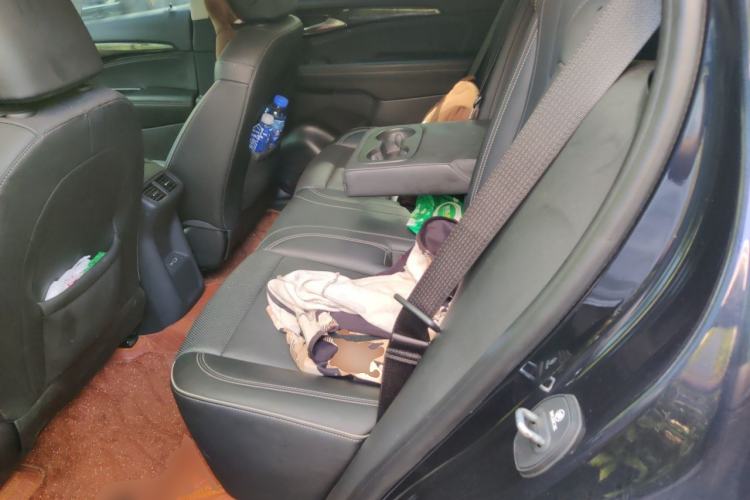 Used Buick Envision 2021 Encore Plus 652T Five-Seat All-Wheel-Drive Luxury Model Left Rear Seat