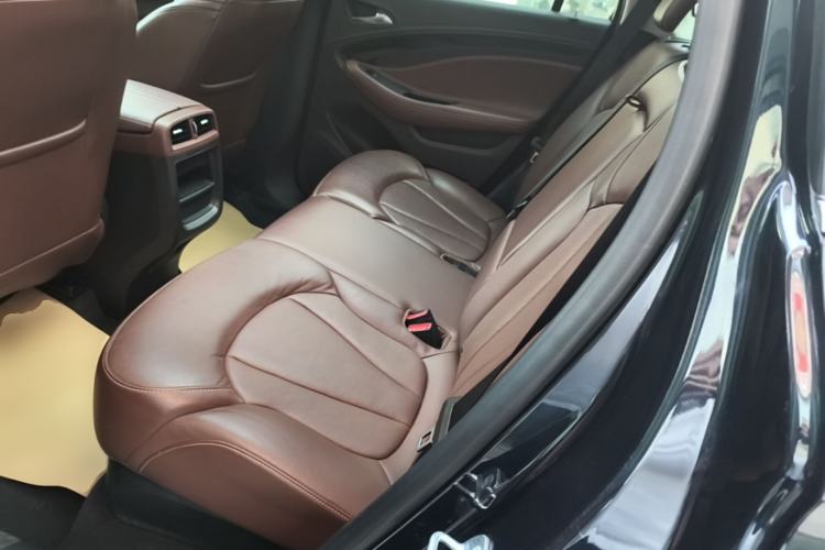 Used Buick Envision 2021 532T Two-Wheel-Drive Elite Version Left Rear Seat