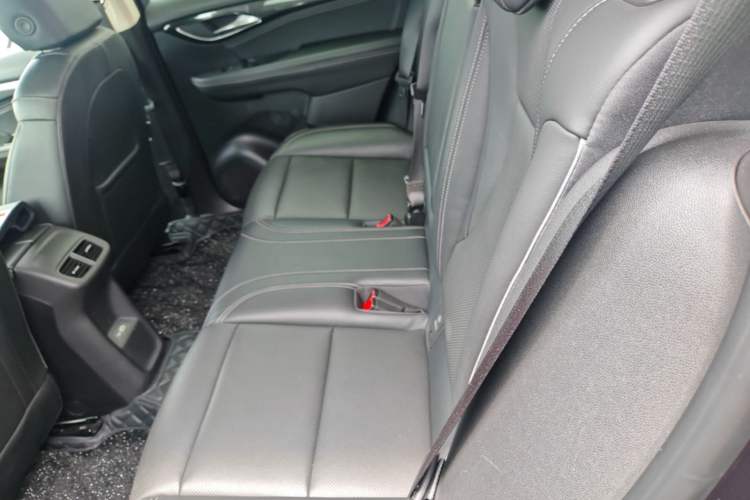 Used Buick Envision 2021 Encore Plus 652T Five-Seat All-Wheel-Drive Luxury Model Left Rear Seat