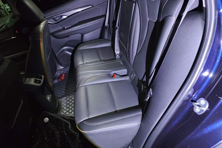 Used Buick Envision 2021 Encore Plus 652T Five-Seat All-Wheel-Drive Luxury Model Left Rear Seat