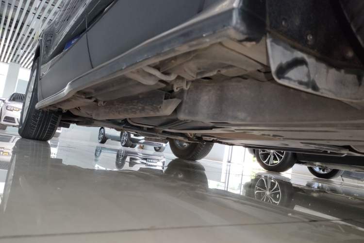 Used Buick Envision 2021 532T Two-Wheel-Drive Elite Version Left Side Sill