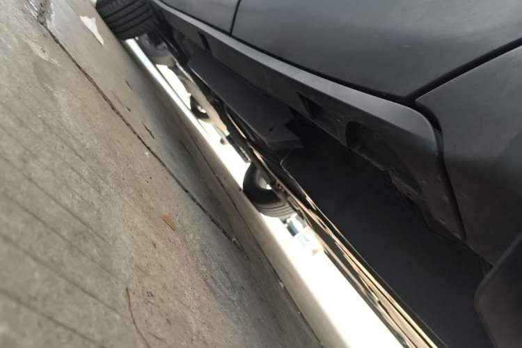 Used Buick Envision 2021 532T Two-Wheel-Drive Elite Version Left Side Sill