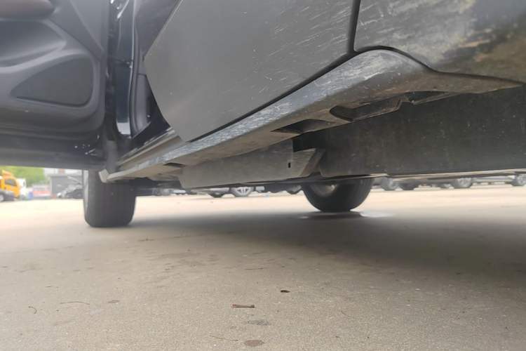 Used Buick Envision 2021 532T Two-Wheel-Drive Elite Version Left Side Sill