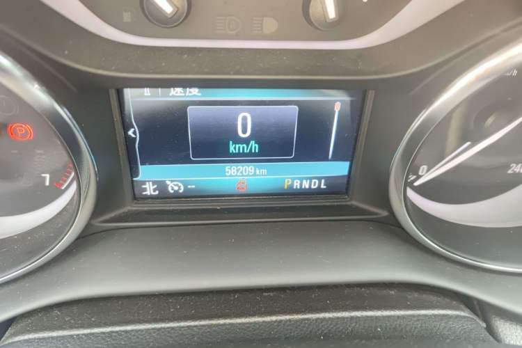 Used Buick Envision 2021 532T Two-Wheel-Drive Luxury Version Odometer Close Up