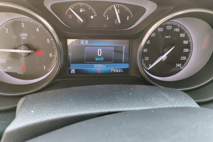 Used Buick Envision 2021 532T Two-Wheel-Drive Elite Version Odometer Close Up