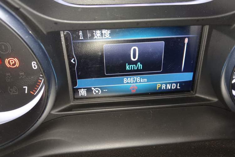 Used Buick Envision 2021 532T Two-Wheel-Drive Elite Version Odometer Close Up