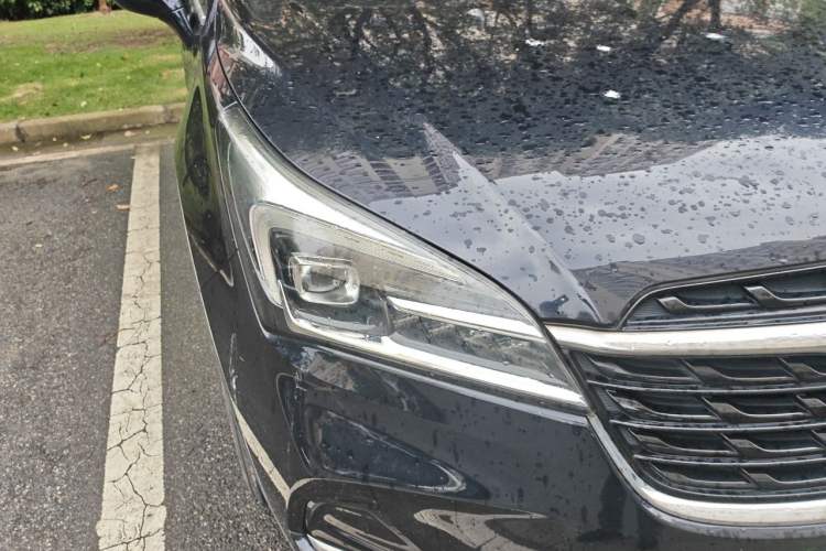 Used Buick Envision 2021 532T Two-Wheel-Drive Elite Version Right Front Headlight