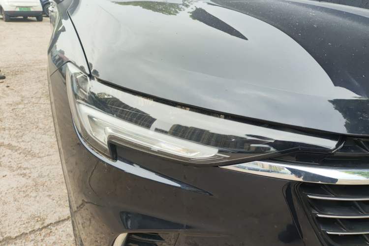 Used Buick Envision 2021 Encore Plus 652T Five-Seat Luxury Model Right Front Headlight
