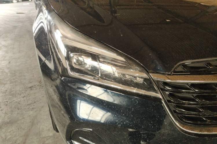 Used Buick Envision 2021 532T Two-Wheel-Drive Elite Version Right Front Headlight