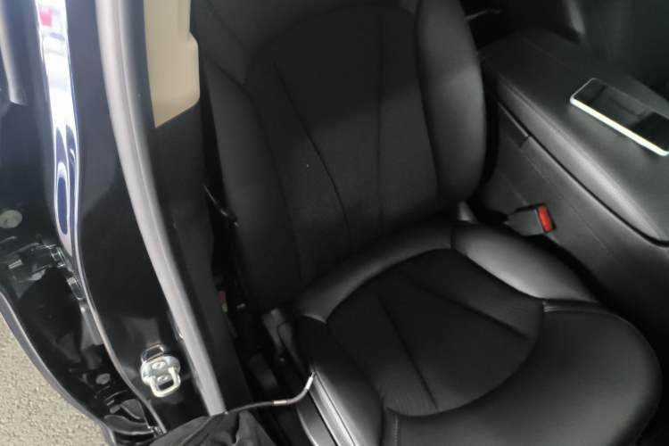 Used Buick Envision 2021 532T Two-Wheel-Drive Leading Version Right Front Seat