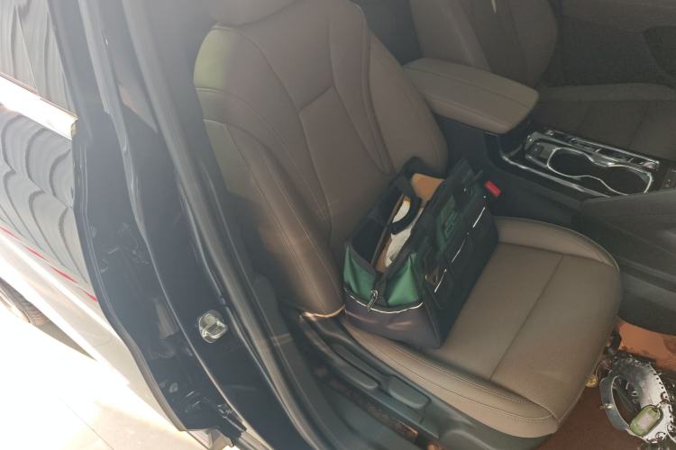 Used Buick Envision 2021 Encore Plus 652T Five-Seat Luxury Model Right Front Seat