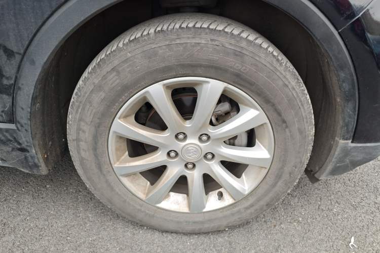 Used Buick Envision 2021 532T Two-Wheel-Drive Elite Version Right Front Wheel Hub