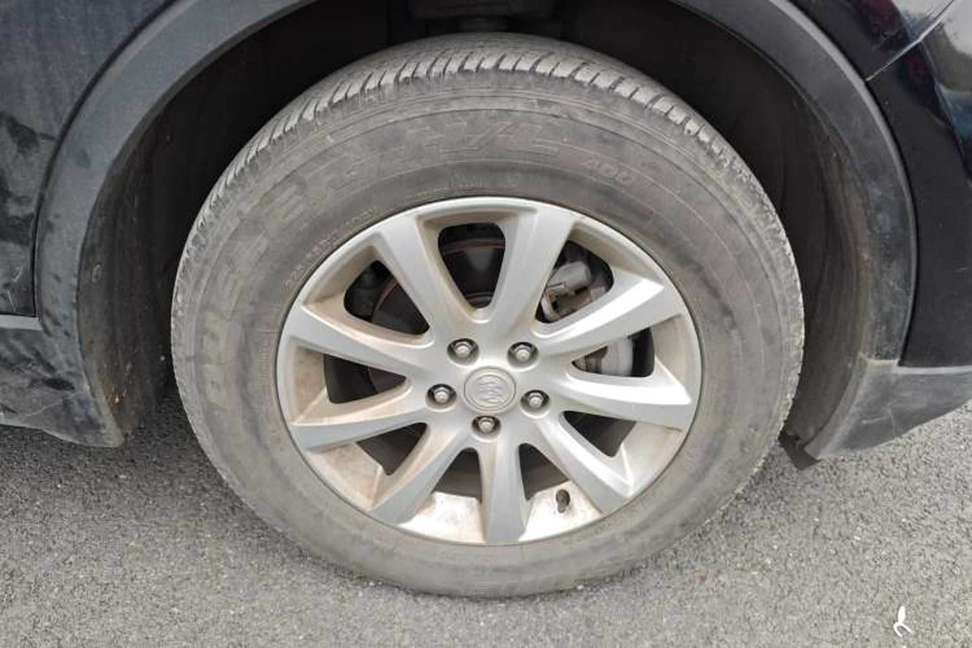 Used Buick Envision 2021 532T Two-Wheel-Drive Elite Version Right Front Wheel Hub