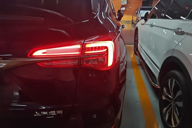 Used Buick Envision 2021 532T Two-Wheel-Drive Luxury Version Right Rear Taillight
