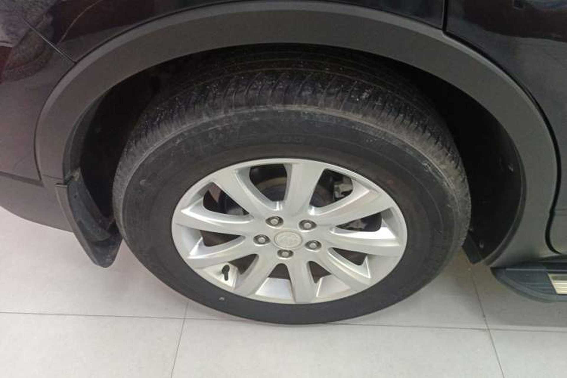 Used Buick Envision 2021 532T Two-Wheel-Drive Elite Version Right Rear Wheel Hub