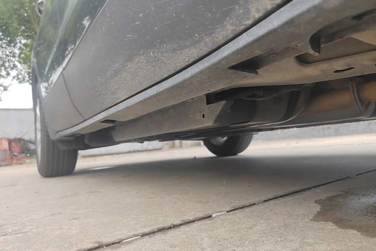 Used Buick Envision 2021 532T Two-Wheel-Drive Elite Version Right Side Sill