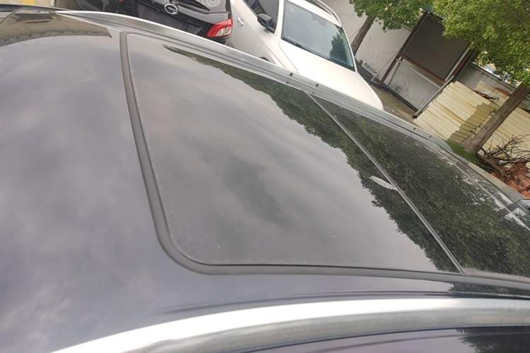 Used Buick Envision 2021 532T Two-Wheel-Drive Elite Version Roof