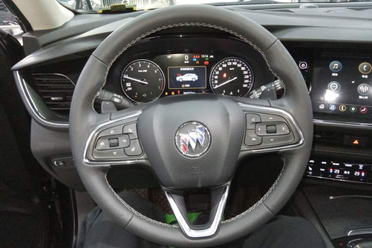 Used Buick Envision 2021 Encore Plus 652T Five-Seat Luxury Model Steering Wheel