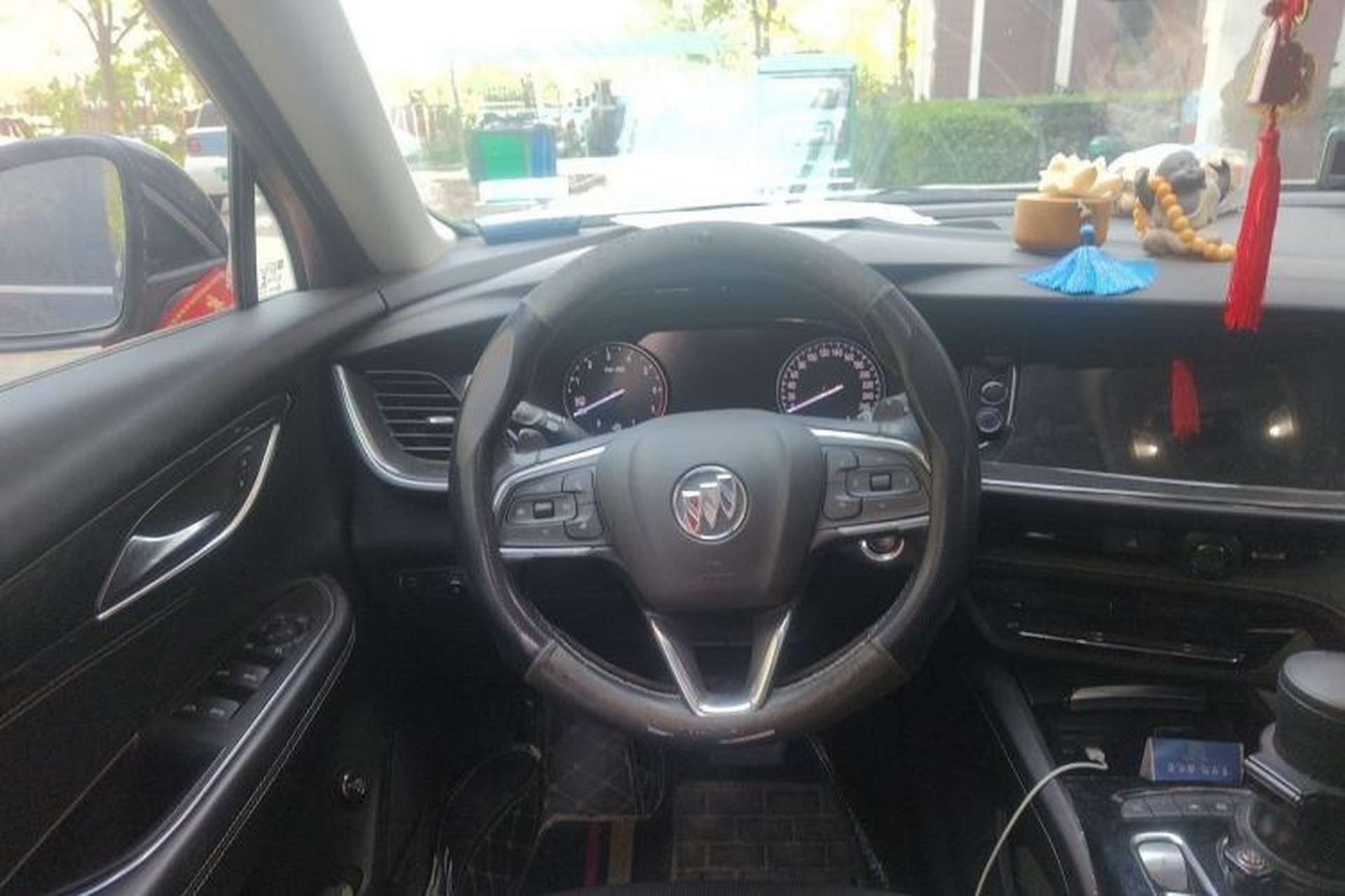 Used Buick Envision 2021 Encore Plus 652T Five-Seat Luxury Model Steering Wheel