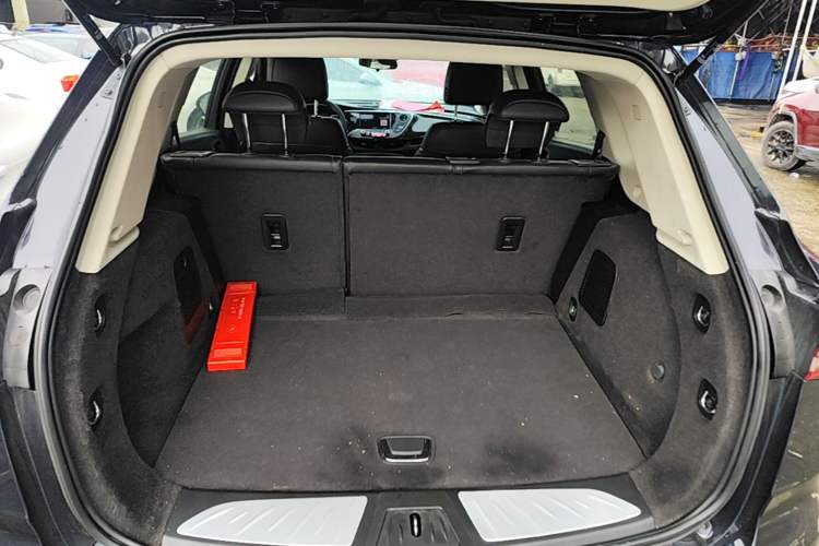 Used Buick Envision 2021 532T Two-Wheel-Drive Leading Version Trunk