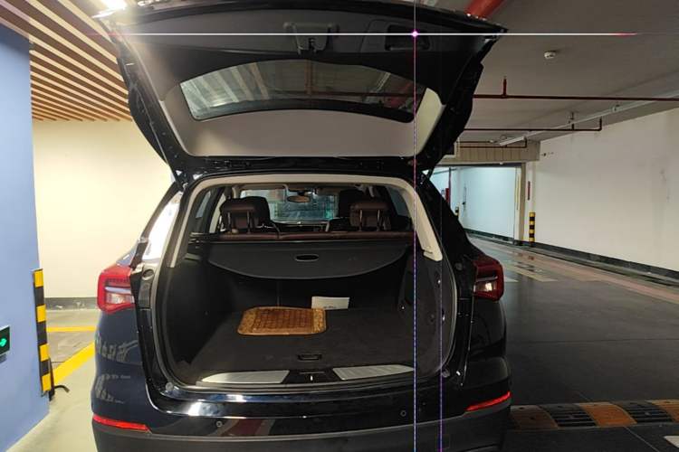 Used Buick Envision 2021 532T Two-Wheel-Drive Elite Version Trunk