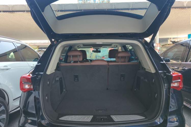 Used Buick Envision 2021 532T Two-Wheel-Drive Elite Version Trunk